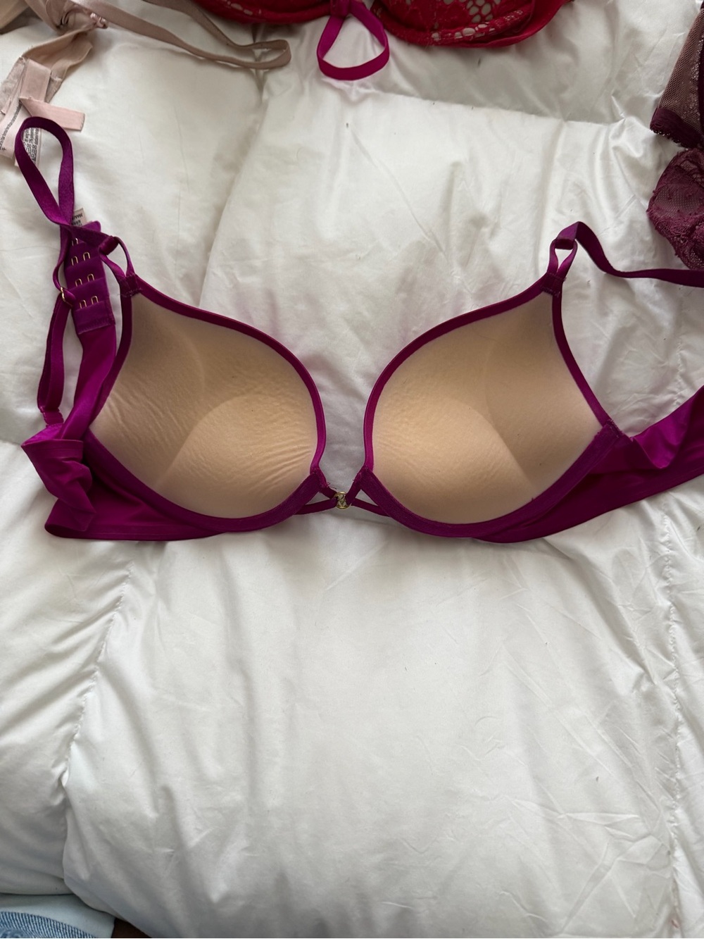 Victoria's Secret Fuchsia Molded Push-Up Bra - Picture 2 of 4